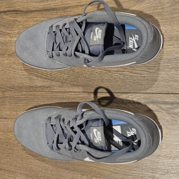 Brand New Nike SB Check Solarsoft - Grey/White - Picture 6 of 6